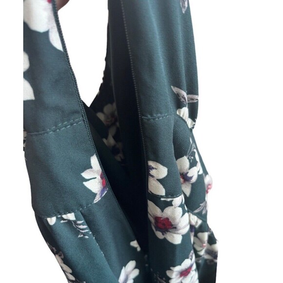 DR2 Dark Green Faux Wrap Floral V Neck Dress Size 2x - Picture 9 of 10